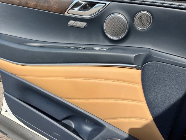 2023 Genesis GV80 3.5T — photo 23 of 38