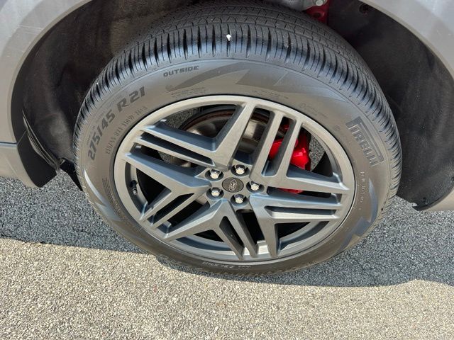 2026 Ford Explorer ST — photo 8 of 33