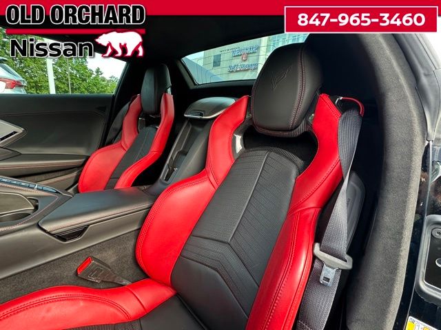 2024 Chevrolet Corvette Stingray — photo 15 of 25