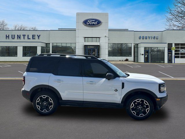 2025 Ford Bronco Sport Outer Banks — photo 4 of 28