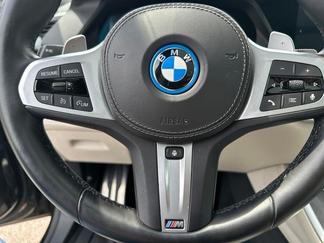 2022 BMW X5 xDrive45e — photo 28 of 46