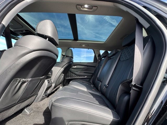 2022 Hyundai Santa Fe Plug-In Hybrid Limited — photo 16 of 40