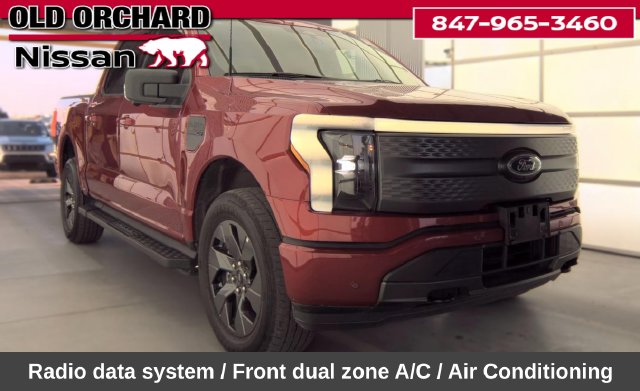 2023 Ford F-150 Lightning XLT — photo 2 of 11