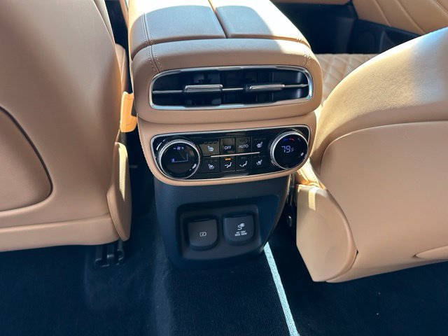 2024 Genesis GV80 3.5T — photo 21 of 40