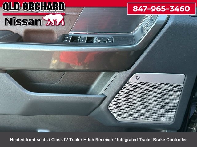 2023 Ford F-150 Lariat — photo 12 of 25
