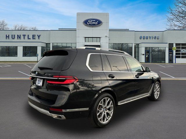 2024 BMW X7 xDrive40i — photo 5 of 34