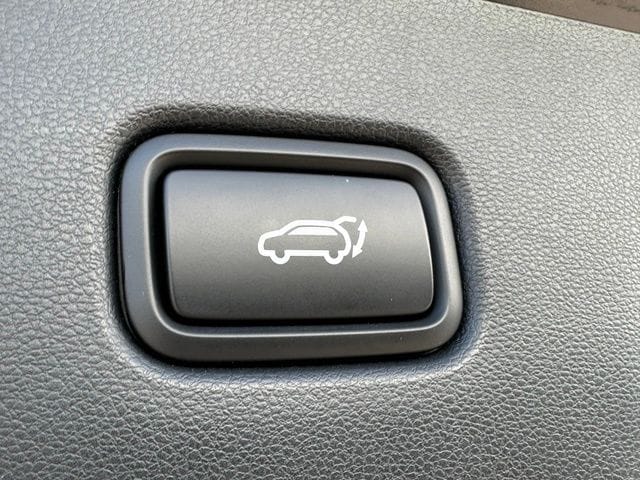 2024 Hyundai Tucson Hybrid Limited — photo 15 of 40