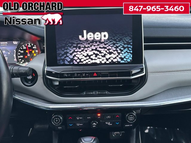 2022 Jeep Compass Limited — photo 17 of 22