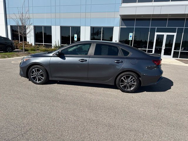 2023 Kia Forte LXS — photo 6 of 30