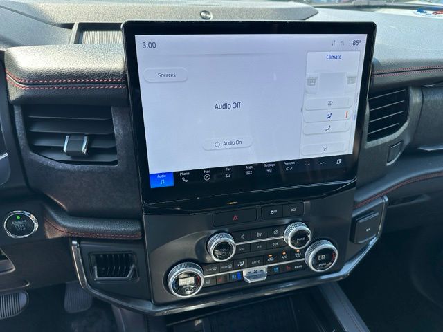 2022 Ford Expedition Limited — photo 29 of 38