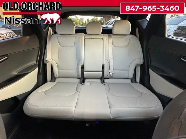 2023 Kia EV6 Wind — photo 13 of 22