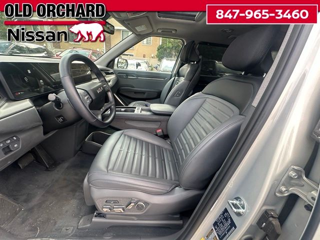2024 Kia EV9 Land — photo 10 of 22