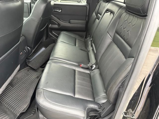 2022 Nissan Frontier PRO-4X — photo 33 of 49