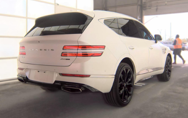 2022 Genesis GV80 3.5T Prestige Signature — photo 3 of 10