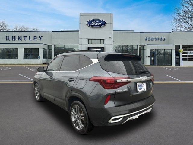 2022 Kia Seltos S — photo 5 of 30
