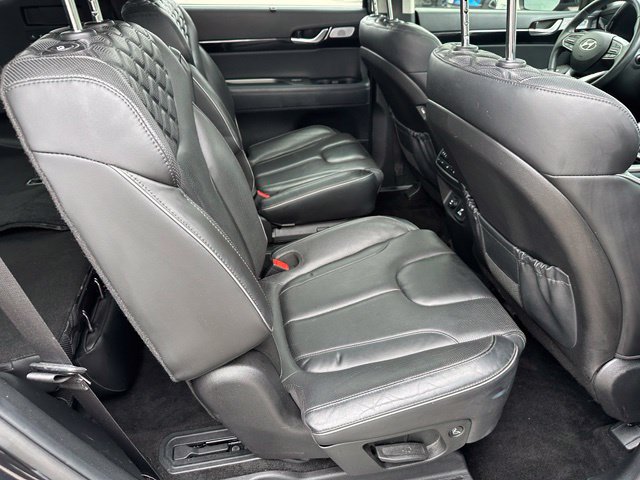 2021 Hyundai Palisade Limited — photo 10 of 41