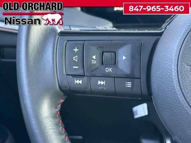 2025 Nissan Kicks SR — photo 18 of 21