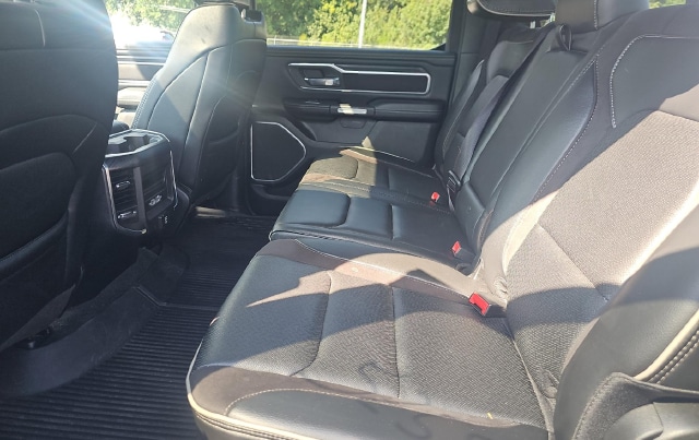 2023 Ram 1500 Laramie — photo 10 of 11
