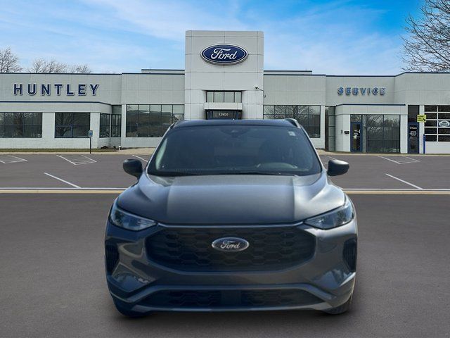 2024 Ford Escape ST-Line — photo 3 of 29