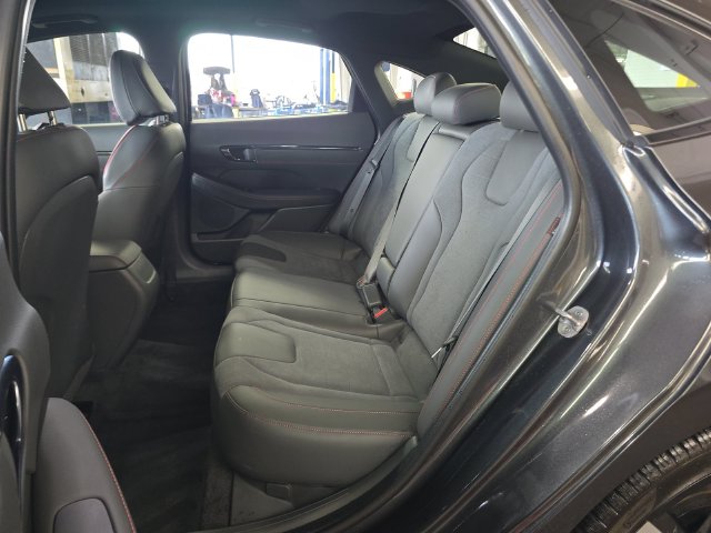 2024 Hyundai Sonata N Line — photo 9 of 10