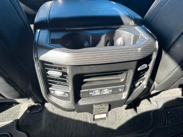 2022 Ram 1500 Limited — photo 15 of 27
