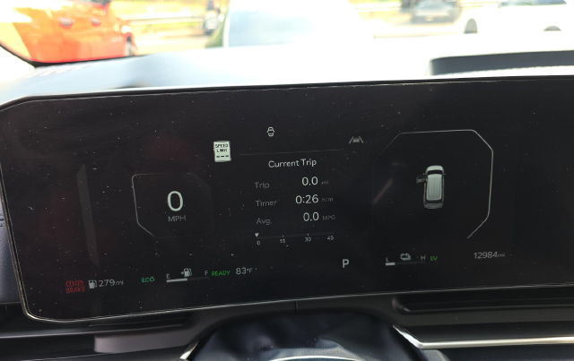 2025 Kia Carnival Hybrid SX — photo 8 of 11
