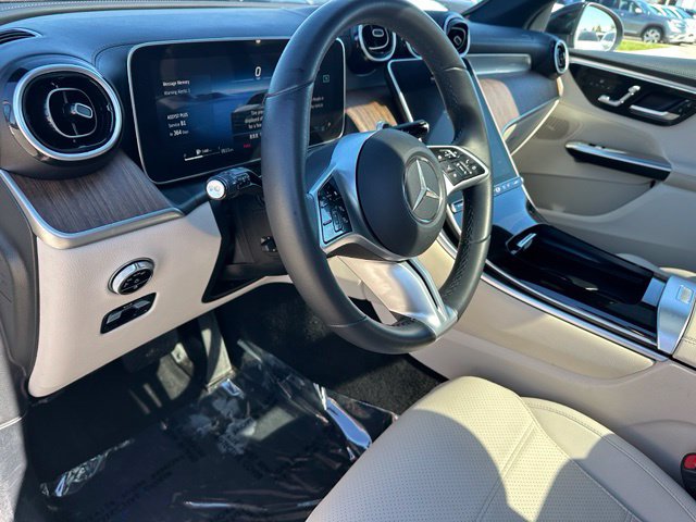 2024 Mercedes-Benz GLC GLC 300 — photo 23 of 31