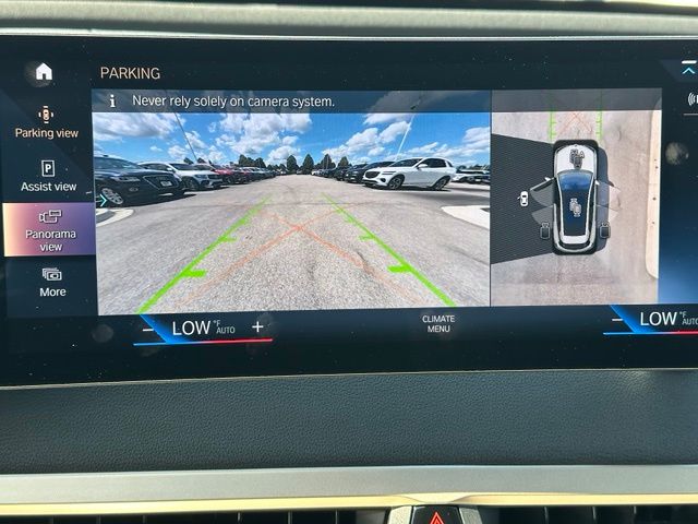 2023 BMW iX xDrive50 — photo 41 of 44
