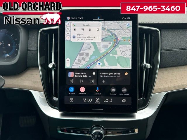 2025 Volvo XC90 B6 Plus 7-Seater — photo 17 of 22