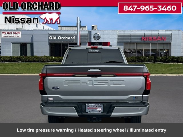 2023 Ford F-150 Lightning Lariat — photo 7 of 24