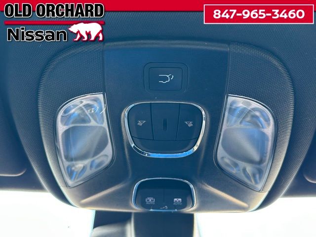 2023 Jeep Compass Limited — photo 20 of 22