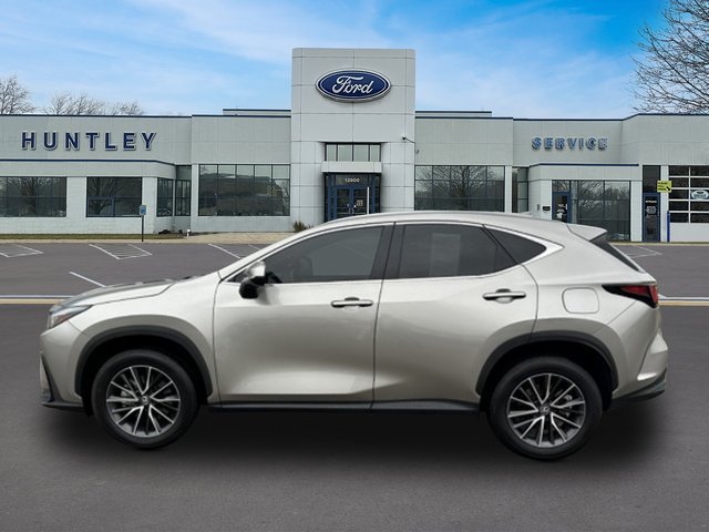 2024 LEXUS NX 350 Premium — photo 7 of 30