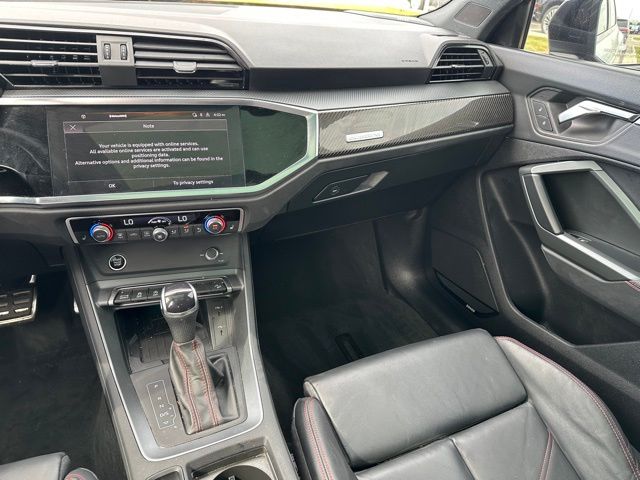 2025 Audi Q3 Premium Plus — photo 17 of 30