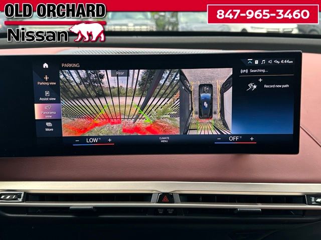 2023 BMW iX xDrive50 — photo 20 of 25