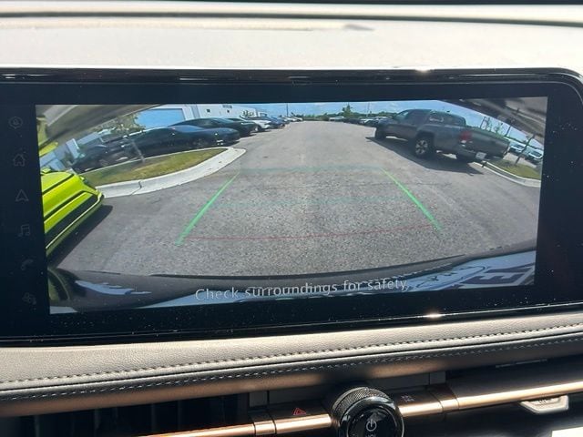 2023 Nissan Ariya Engage e-4orce — photo 20 of 22