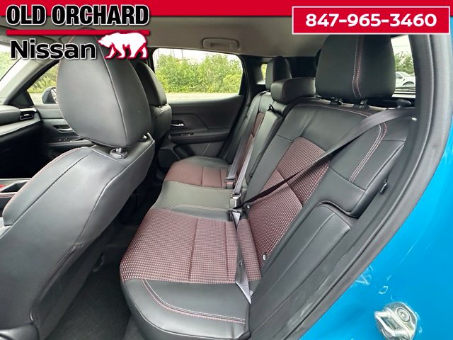 2025 Nissan Kicks SR — photo 13 of 21