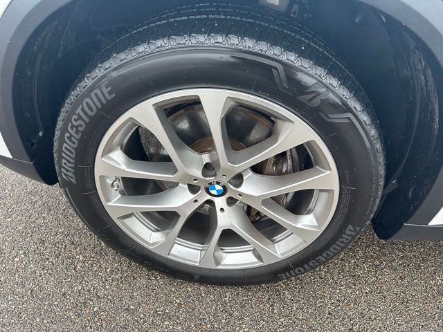 2021 BMW X5 xDrive45e — photo 8 of 34