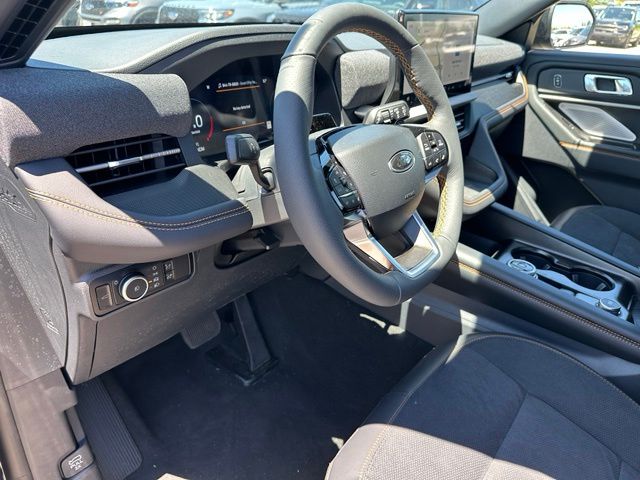 2026 Ford Explorer Tremor — photo 27 of 38