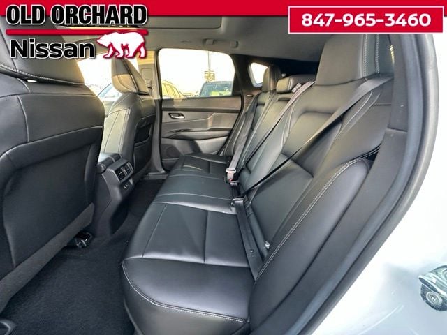 2025 Nissan Murano SL — photo 14 of 22