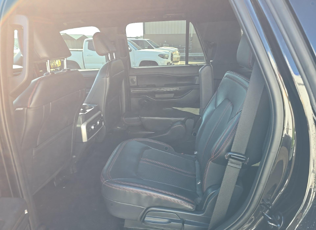 2023 Ford Expedition Limited — photo 9 of 11