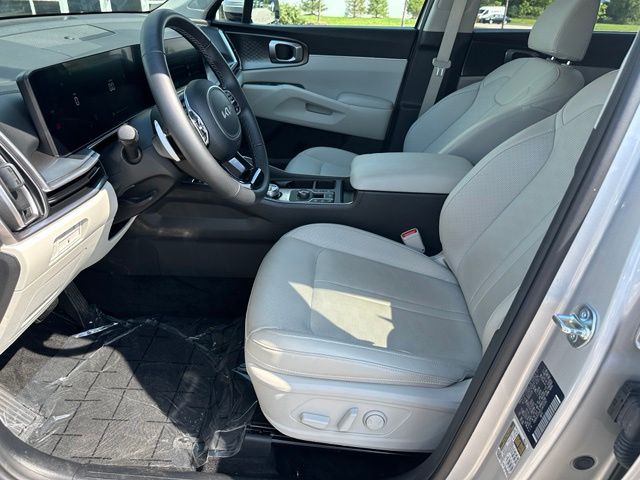 2025 Kia Sorento Plug-In Hybrid EX — photo 22 of 34