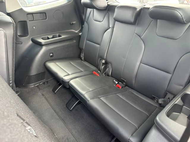 2024 Kia Telluride S — photo 15 of 52