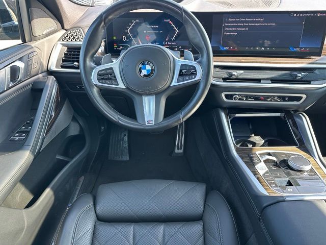 2025 BMW X6 xDrive40i — photo 17 of 29