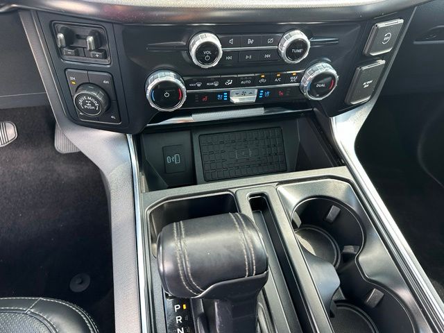 2023 Ford F-150 Platinum — photo 21 of 33