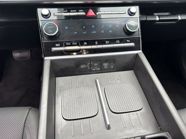 2025 Hyundai Santa Fe XRT — photo 23 of 31
