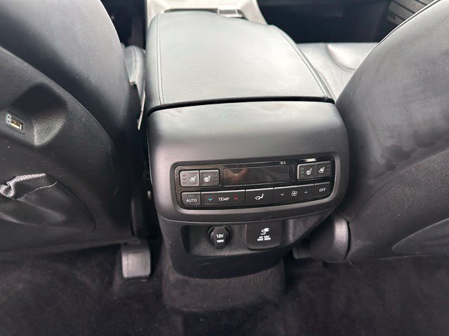 2021 Hyundai Palisade Limited — photo 21 of 41