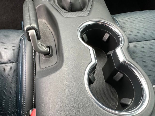2025 Ford Mustang GT Premium — photo 18 of 26