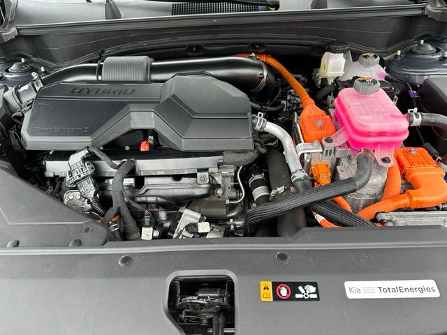 2025 Kia Sportage Hybrid SX Prestige — photo 9 of 39
