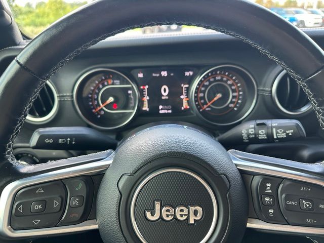 2021 Jeep Wrangler Unlimited Sahara — photo 26 of 28