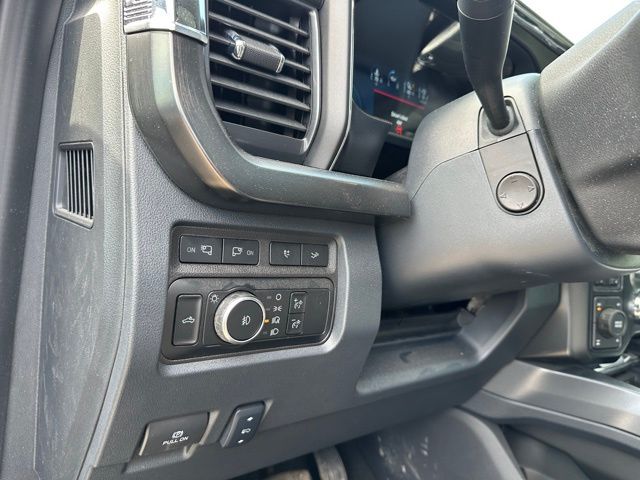 2024 Ford F-250SD Lariat — photo 18 of 33
